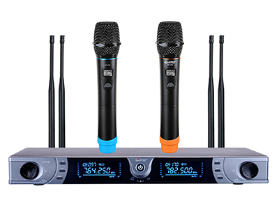 True Diversity Wireless Microphone